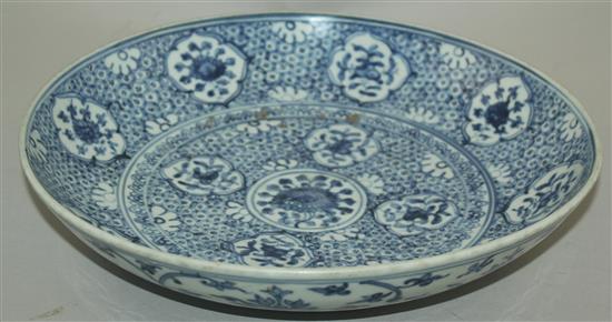 A Chinese blue and white dish, Hongzhi period (1488-1505) of Lena Shoal Shipwreck type, 32cm